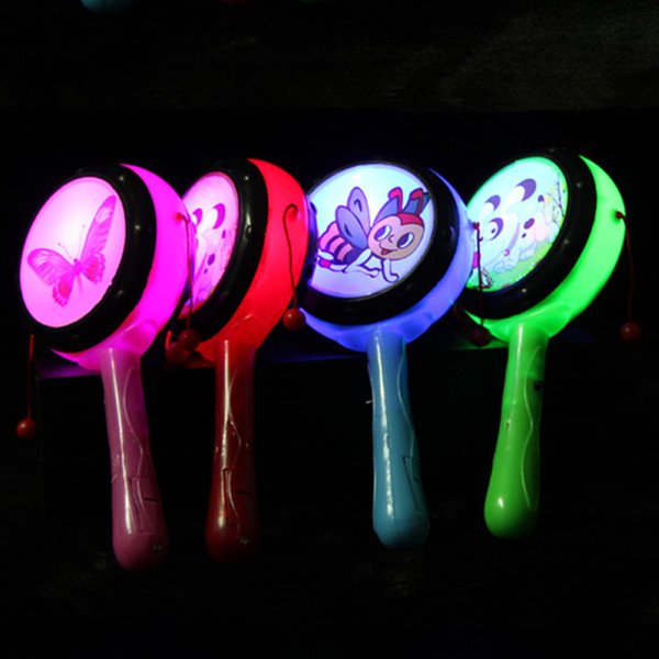 Spread the hot flash rattle rattle LED lamp luminous toy infant hot new creative wholesale