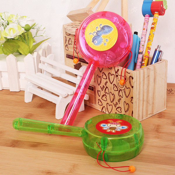 Children's toys rattle rattle rattle rattle two light-emitting toys wholesale shop 2 yuan daily