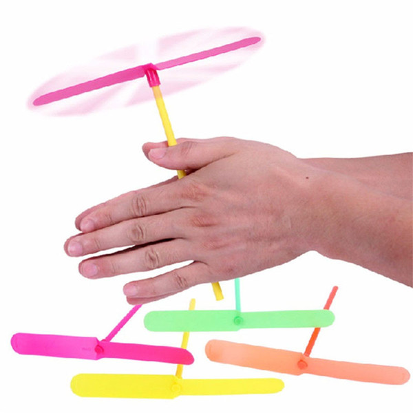 100pcs Novelty Plastic Bamboo Dragonfly Propeller Flying Arrows Baby Kids Outdoor Toy Tradition Classic Nostalgic Kids Toys