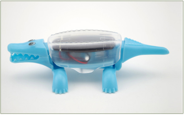 free shipping lovely cartoon Polycrystalline silicon solar model crocodile crawling early childhood intellectual development