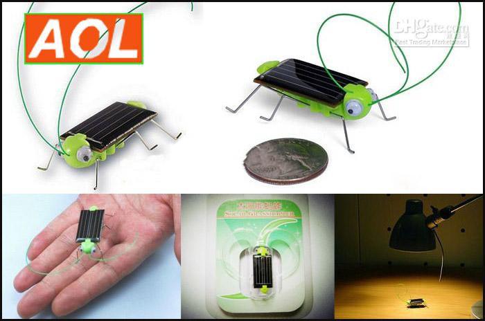 Novelty Mini Solar Energy Powered Kids Toy Locust ,Wholesale Solar Grasshopper Insect Bug Moving Toy New Arrival