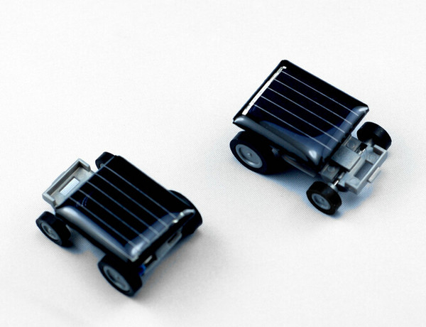 Mini Smallest Solar Powered Robet Racing Car Moving Drive Car Fun Gadget Toy For Kids 