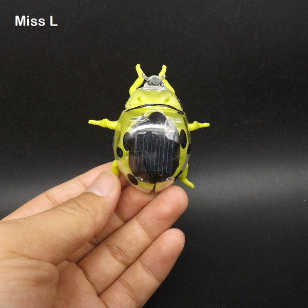 Green Novelty Mini Ladybird Solar Educational Toy Gift Teaching Prop Kid Gift