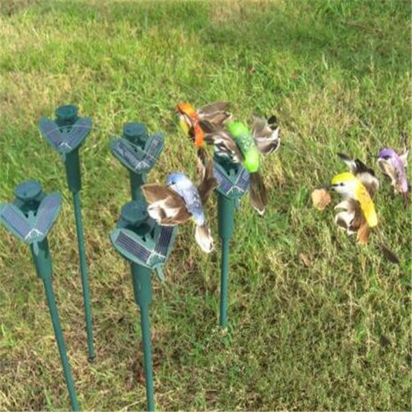 Solar Energy Toys Flying Fluttering Hummingbirds with Plastic Wing Novelty Items Educational Kid Toys Gifts 2017
