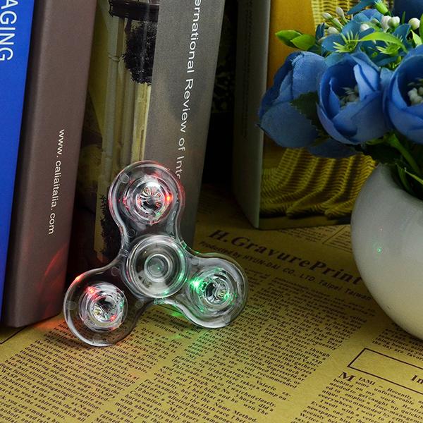 Fidget Spinner LED Flashing crystal Hand Spinner clear Tri-Spinner Fidget toy HandSpinner EDC Toy For Decompression Anxiety Toys via DHL