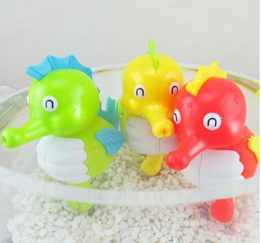 Children's creativity chain spring swimming hippocampus bath baby bathing water toy