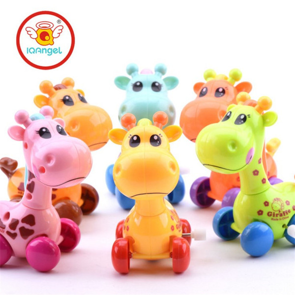 IQAngel Funny Clockwork Toys Food Grade Plastic Giraffe Design Running Clockwork Spring Toy Reborn Baby Wind Up Toy DHL free