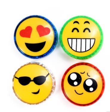 hot sale Emoji Smiley Yoyo LED glowing luminous toy Colorful Yo-Yo kids toys for children