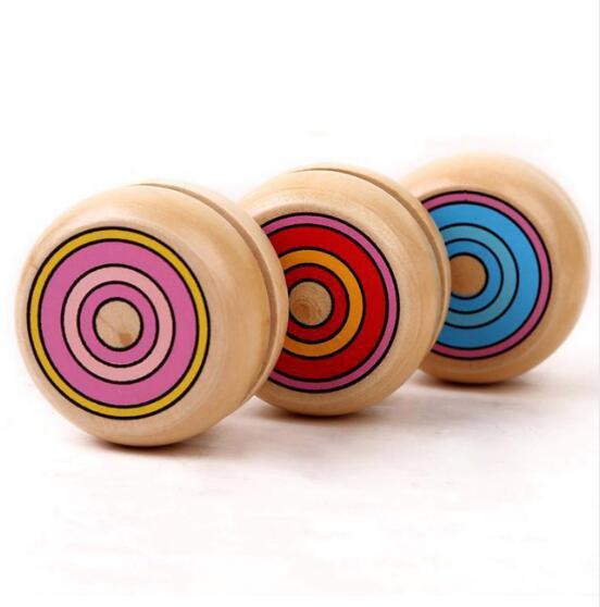 Wholesale wooden YOYO yo yo kids classic toys xmas gifts party favors kindergarten school carnival loot bag filler