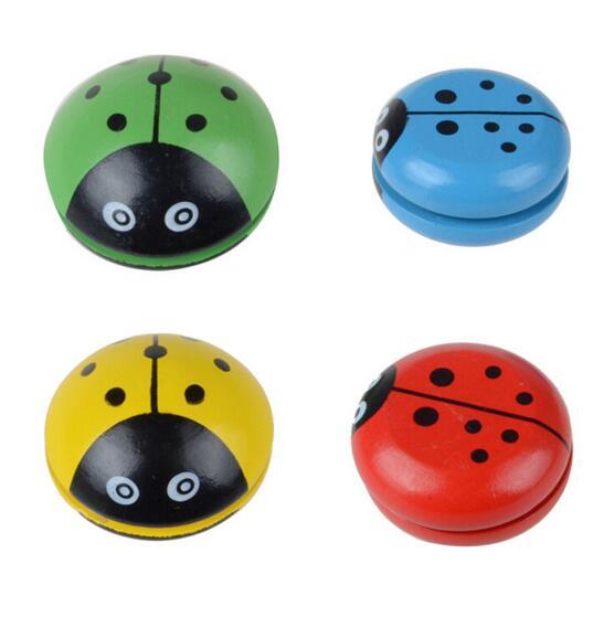 Four colors ladybird Yo Yo ball Blue green red yellow Ladybug YOYO creative toys wooden toys for children