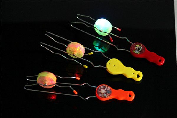 free shipping whilesale flashing Flash track yo-yo fat naked Ball Magic Ball creative gyro toys wholesale supply stall