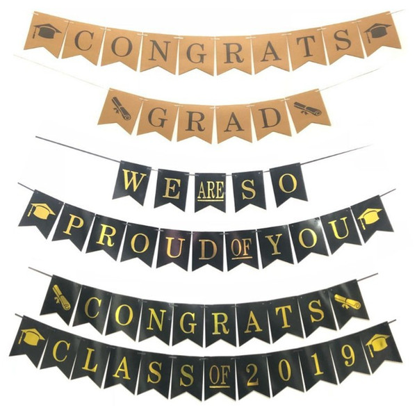 Graduation Banner Class of Doctorial Hat Graduation Season Decorations Sign String Garlands Photo Props Party Favors