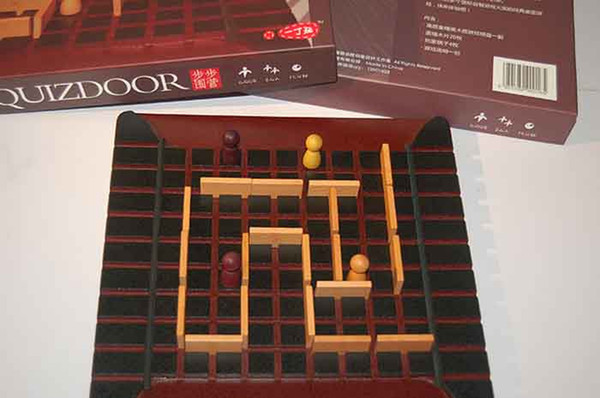 PUZ Puzzle Game Parent-child Developmental Game Quoridor Wooden Consolidate Step By Step Adult Children Casual Fun Games Y0003