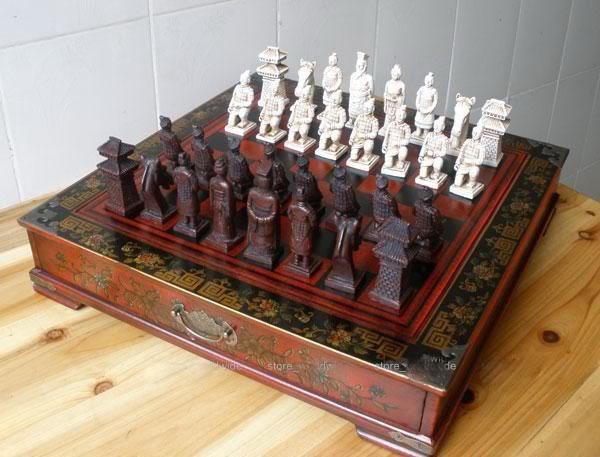 Collectibles Vintage Rosewood Table Warriors Horses 32 Pieces Chess Set