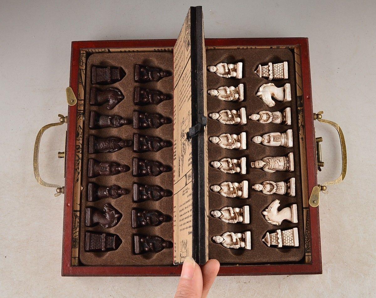 Wood Superb Chinese Handwork Old Carving The Terra Cotta Warriors chess