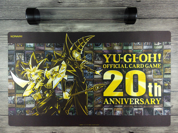 YuGiOh 20th Anniversary Yugi & Dark Magician Rubber Duel Playmat Free Best Tube