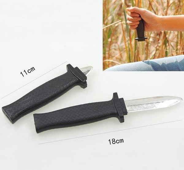 Halloween Supplies Joke Prank Toys Comedy Magic Plastic Retractable Dagger Joke Prank Props Knife Scary Trick Party Decor c035