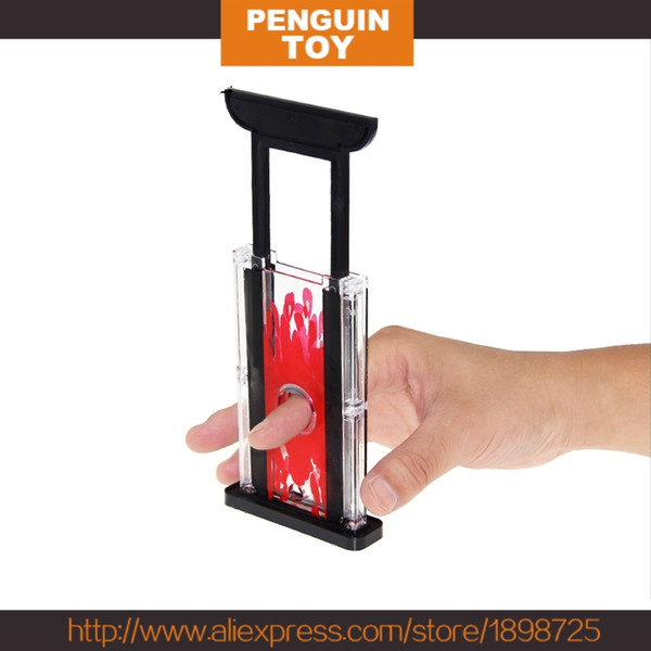 Wholesale- high quality The finger cutting finger knife close-up magic props Close-up magic Magic tricks