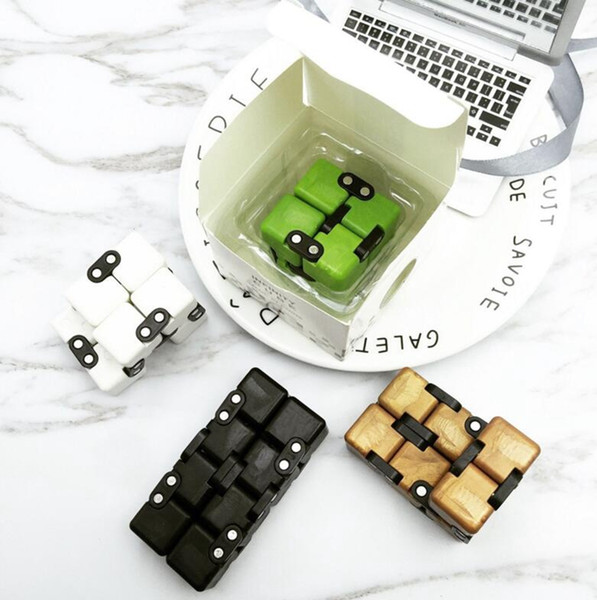 Infinity Cube Fidget Magic Cube Decompression Blocks Cube Finger Gyro Fingertips Spiral Toys 4 Colors DHT30