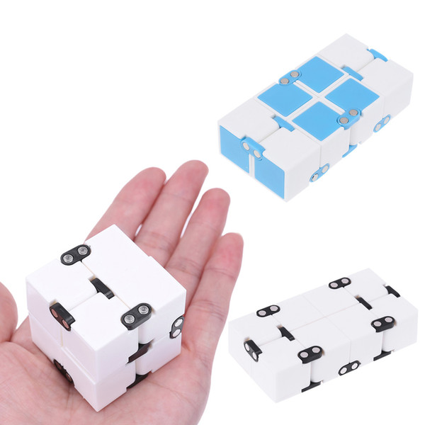 Infinity Cube Mini Fidget Cube Toy Finger Hand Spinner Magic Cube Blocks Anti Stress Toy Adult Kids Funny Game Gift