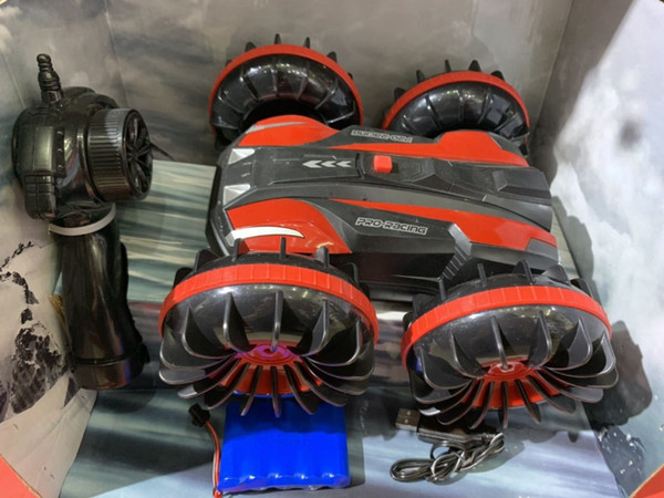 remote control amphibious stunt 4-wheel remote control vehicle 2.4G stunt roll back forth remote control double-sided vehicle