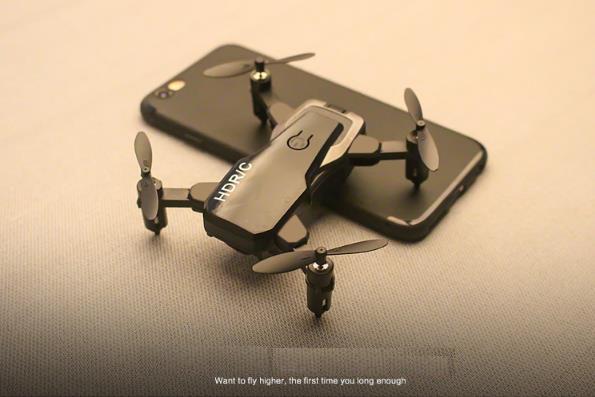 Cross border D2 mini folding UAV remote control aircraft aerial fixed four axis aircraft helicopte