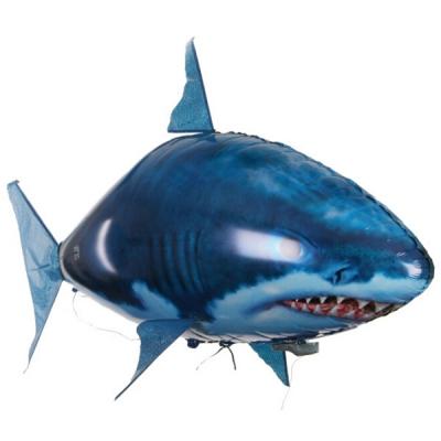 Remote-controlled flying fish inflatable shark clownfish flying fish get an inflatable toy ball for their wedding day