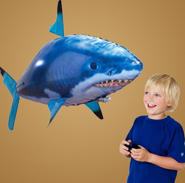 IR RC Air Swimmer Shark Clownfish Flying Air Swimmers Inflatable Assembly Swimming Clown Fish Remote Control Blimp Balloon Air Swimmer Toy