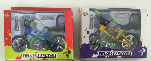 100pcs very good price New Alloy finger bikes Strange new desktop toys Flick Trix finger bike 
