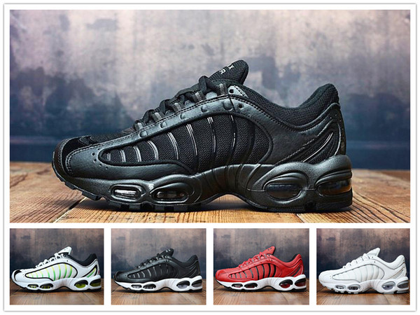 2019 New Tailwind IV MV White Mens Running Shoes Designer Red Grey Women Air Green Black Trainers Sneakers Athletic Shoes
