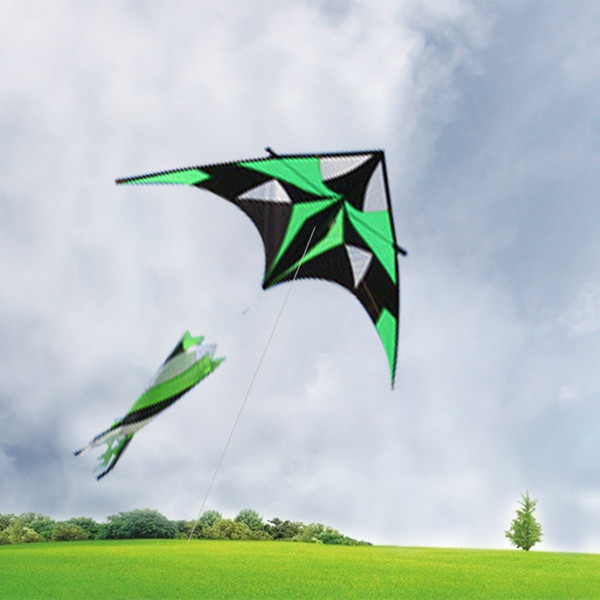 2MCreative Green Handmade Kites e kite with Tail Resin Rod Leisure Material Outdoor Toys Gift for Children and Adult 2017