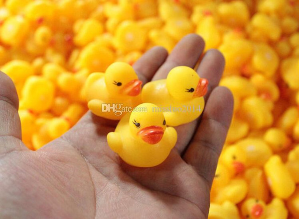 4000pcs High Quality Baby Bath Water Duck Toy Sounds Mini Yellow Rubber Ducks Kids Bath Small Duck Toy Children Swiming Beach Gifts