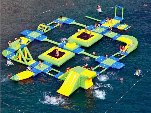 super large floating inflatable water park Swimming Pool Floating Water Obstacle Games Water Float Equipme 0.6 mm pvc tarpaulin material