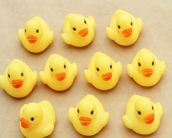 Best wholesale Baby Bath Water Toy toys Sounds Yellow Rubber Ducks Kids Bathe Children Swiming Beach Gifts