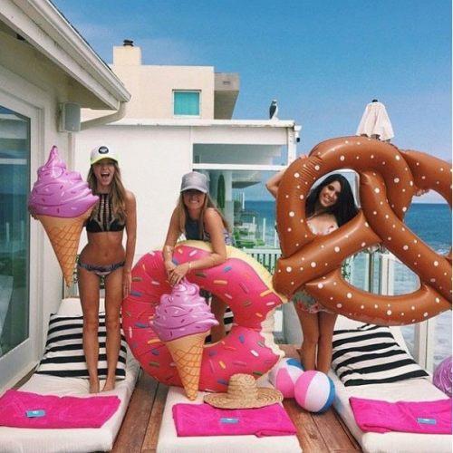 Ins hot children inflatable water toys new ice cream pool floating cute ice cream swim ring