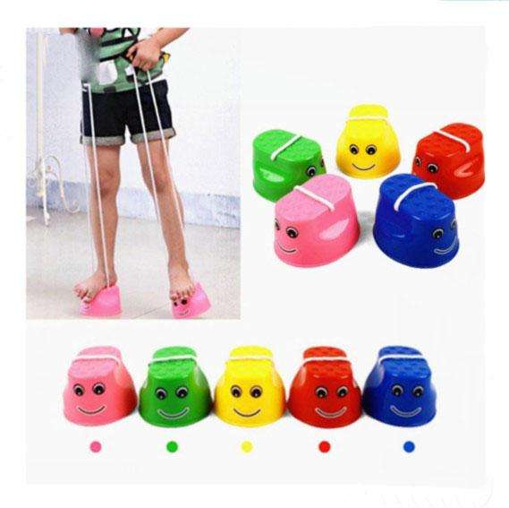 Outdoor Plastic Balance Training Jumping Stilts Shoes Cute Smile Face Children Kids Walker Toy Monster Feet Fun & Sports