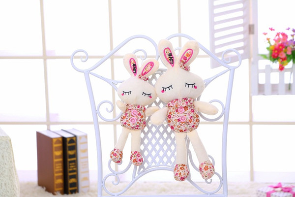 Plush toy bunnies and rabbit dolls with multiple sizes