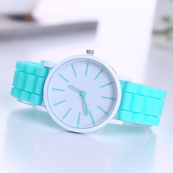 2017 New Famous Brand Geneva Silicone Quartz Watch Women Jelly Casual Dress Watches Clock Pink Hot Sale