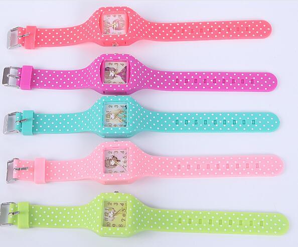 Cute girl dots watches Fashion candy-colored silicone watches kids children fashion quartz wristwatch Girl cartoon boys girls watches gifts