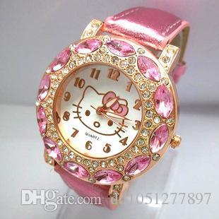 Wholesale Hello kitty children's watches best selling casual ladies bracelet simple fashion with large diamonds retro student quartz wa