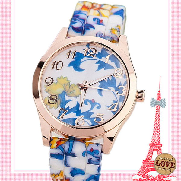 Explosions color printing blue and white porcelain color printing flowers fashion trend personality ladies student watch