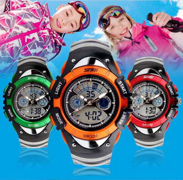 2017 New Fashion Children Watch Sports Watches 2 Time Digital Quartz Chronograph Jelly Silicone Student Swim Dive Wristwatches