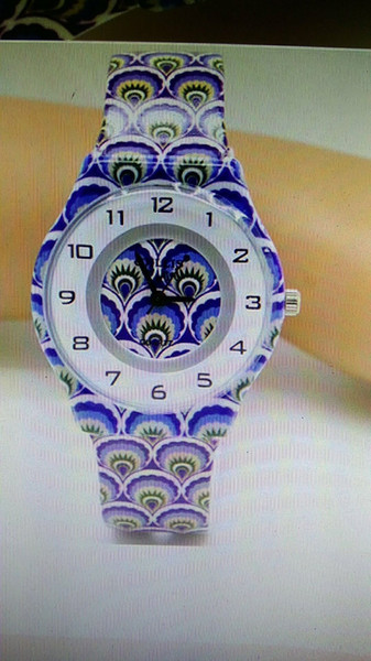 The new ultra-thin Harajuku fashion student creative graffiti watch British jelly pointer waterproof female form