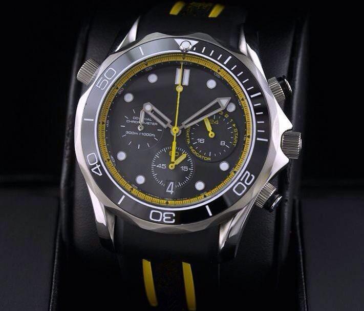 Top brand watch Luxury Mens quartz chronograph wristwatch Black Rubber watch OM12