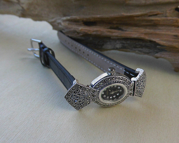 pure silver s925 thai silver retro fashion charm and generous temperament ladies quartz watches free shipping