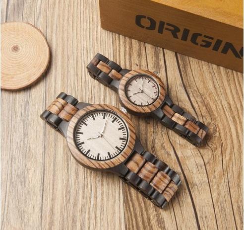 Wooden Quartz Watches for Men Women in Gift Wristwatch