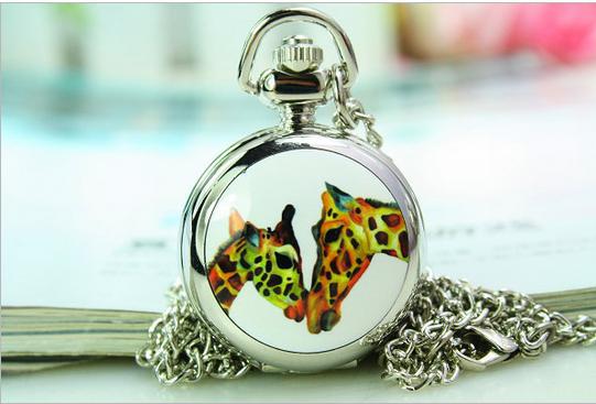 New arrival fashion Two giraffes pattern Unisex quartz Good quality Stainless steel Pocket Watches necklace