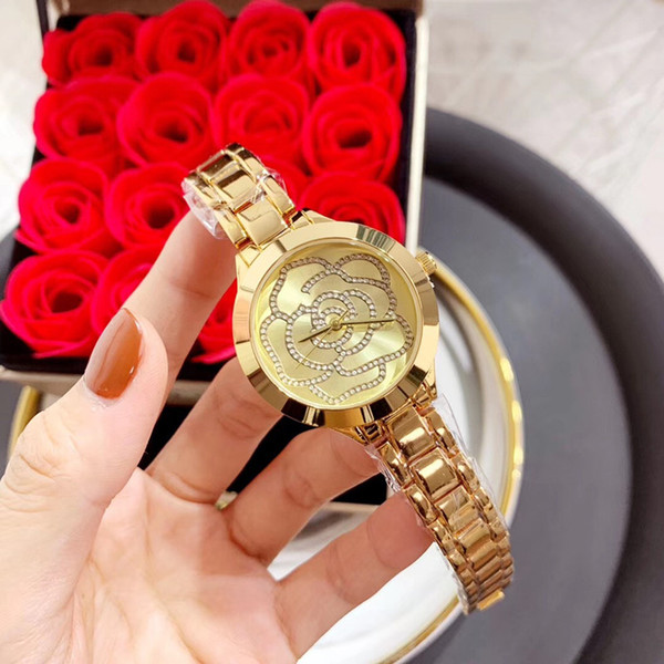 Women's Neutral Simple Watch Fashion Steel Band Gold Watch Quartz Motion Core Business Leisure Sports Banquet Dress Accessories