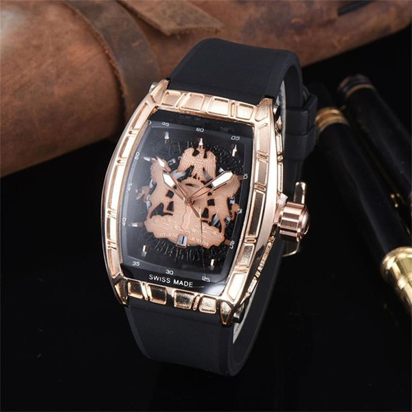 2019 New Fashion Skeleton Hollowed dial Men woman Quartz Watches High Quality sports Watches Wholesale Free Shipping