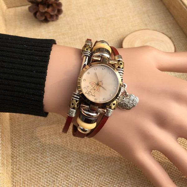 New ladies ladies fashion watch fashion leather retro student cartoon bracelet watch casual lady quartz diamond watch